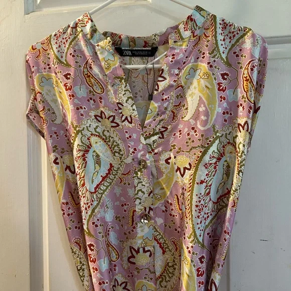 Zara Pink and Yellow Paisley Maxi Dress with Tie Waist - Picture 2 of 3